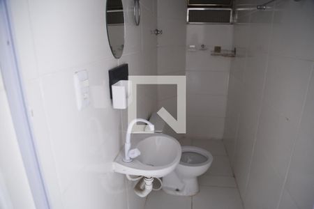 Banheiro de apartamento para alugar com 1 quarto, 30m² em Vila Pereira Barreto, São Paulo