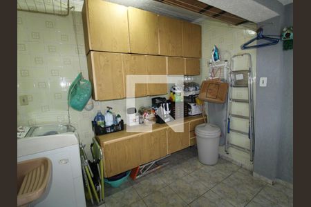 Casa à venda com 150m², 3 quartos e 2 vagasÁrea de Serviço