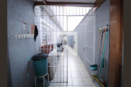 Casa à venda com 150m², 3 quartos e 2 vagasQuintal