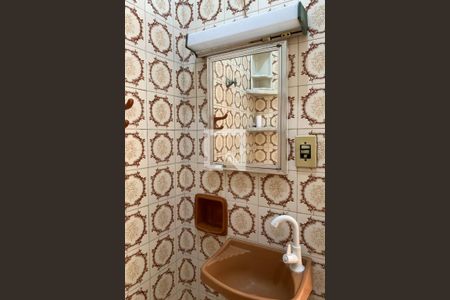 Casa para alugar com 130m², 3 quartos e 2 vagas Casa para alugar com 130m², 3 quartos e 2 vagasBanheiro de Serviço