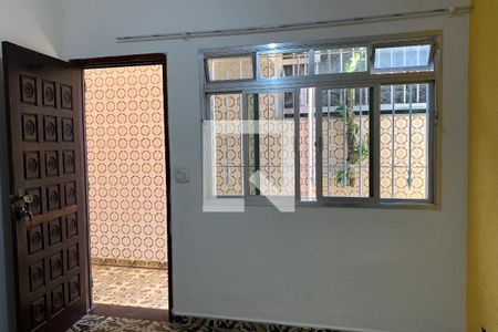 Vista Sala de casa para alugar com 3 quartos, 130m² em Ocian, Praia Grande