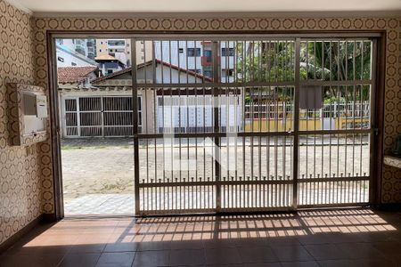 Casa para alugar com 130m², 3 quartos e 2 vagas Casa para alugar com 130m², 3 quartos e 2 vagasVista Garagem