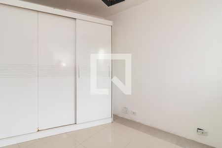 Apartamento à venda com 39m², 1 quarto e 1 vagaQuarto