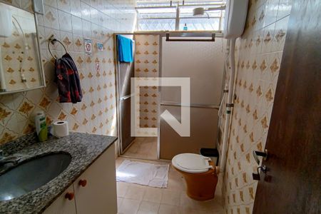 banheiro social de casa à venda com 4 quartos, 150m² em Taquara, Rio de Janeiro