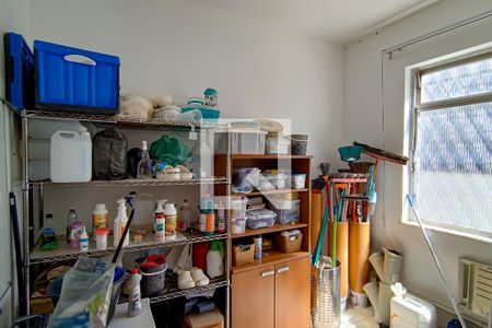 Casa à venda com 150m², 4 quartos e 3 vagasquarto 2