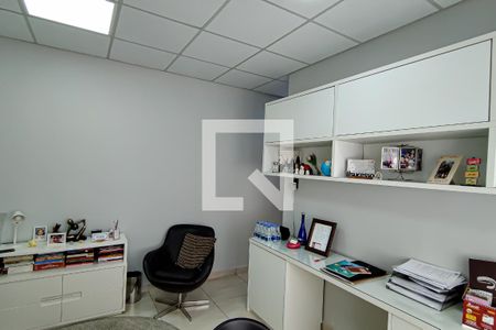 Casa à venda com 150m², 4 quartos e 3 vagasquarto 3 suite