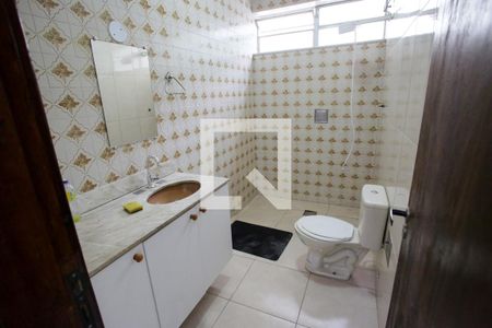 Banheiro da Suíte de casa à venda com 3 quartos, 160m² em Taquara, Rio de Janeiro