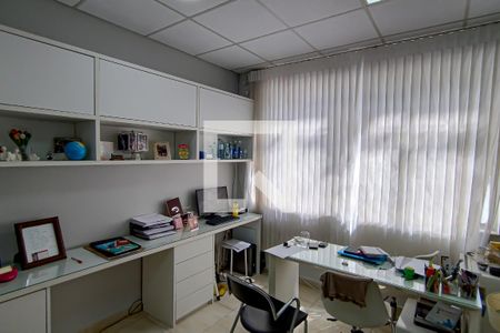Casa à venda com 150m², 4 quartos e 3 vagasquarto 3 suite