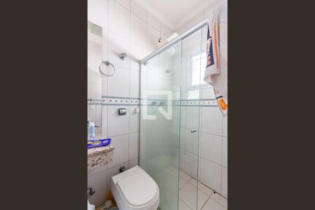 Casa à venda com 220m², 3 quartos e 4 vagasBanheiro Quarto 2