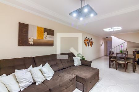 Casa à venda com 3 quartos, 220m² em Vila Yara, Osasco