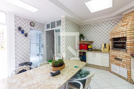 Casa à venda com 220m², 3 quartos e 4 vagasCozinha