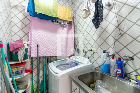 Casa à venda com 220m², 3 quartos e 4 vagasÁrea de Serviço