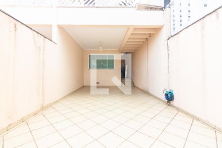 Casa à venda com 220m², 3 quartos e 4 vagasGaragem