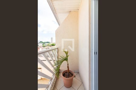 Casa à venda com 220m², 3 quartos e 4 vagasVaranda