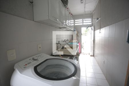 Apartamento para alugar com 340m², 5 quartos e 5 vagasLavanderia