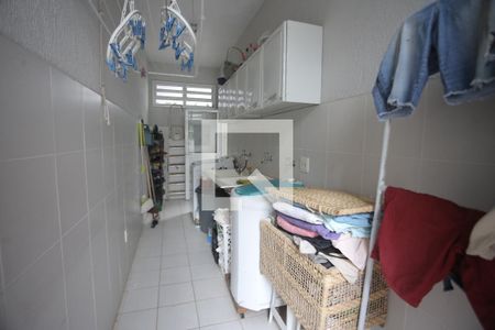 Apartamento para alugar com 340m², 5 quartos e 5 vagasLavanderia