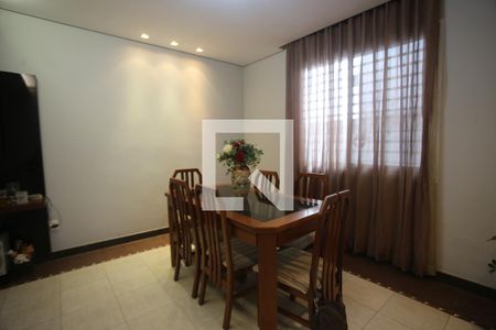 Sala de apartamento para alugar com 5 quartos, 340m² em Barreiro, Belo Horizonte