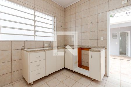 Casa à venda com 180m², 1 quarto e 5 vagas Casa à venda com 180m², 1 quarto e 5 vagasCozinha