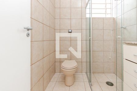 Casa à venda com 180m², 1 quarto e 5 vagas Casa à venda com 180m², 1 quarto e 5 vagasBanheiro