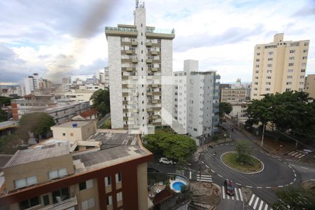 Vista da Sala de apartamento à venda com 2 quartos, 70m² em Grajaú, Belo Horizonte