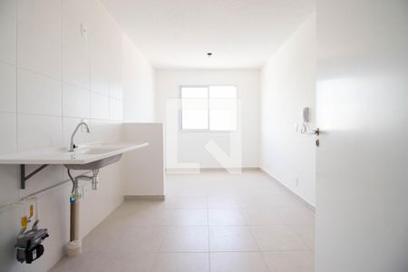 Sala - Cozinha de apartamento para alugar com 2 quartos, 32m² em Cambuci, São Paulo