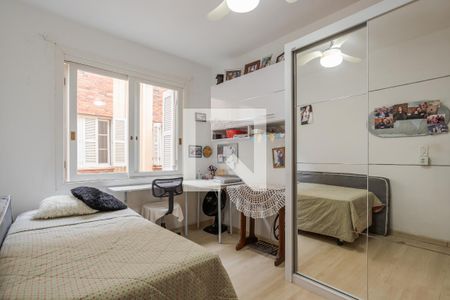 Quarto 2 de apartamento à venda com 2 quartos, 55m² em Mont Serrat, Porto Alegre