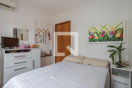 Quarto 1 de apartamento à venda com 2 quartos, 55m² em Mont Serrat, Porto Alegre