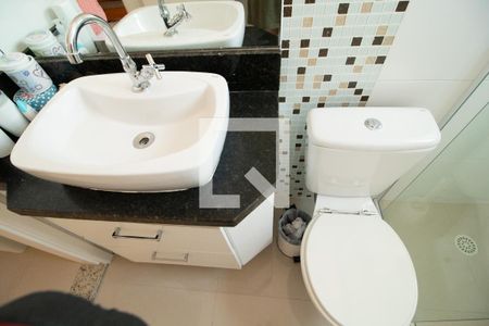 Casa à venda com 130m², 3 quartos e 3 vagasBanheiro