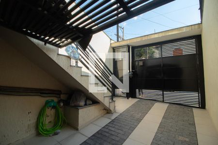 Casa à venda com 130m², 3 quartos e 3 vagasEscadas