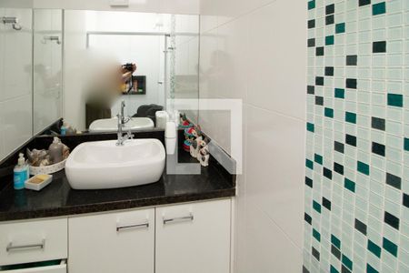 Casa à venda com 130m², 3 quartos e 3 vagasBanheiro