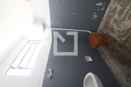 Banheiro de apartamento para alugar com 1 quarto, 60m² em Pita, São Gonçalo