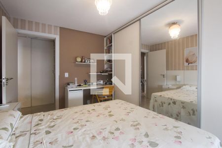 Quarto de apartamento à venda com 1 quarto, 48m² em Passo D’areia, Porto Alegre