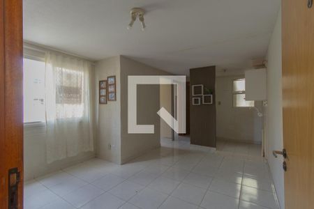 Sala de apartamento para alugar com 2 quartos, 43m² em Olaria, Canoas