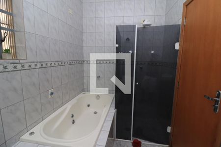 Casa para alugar com 150m², 3 quartos e 3 vagasBanheiro Social