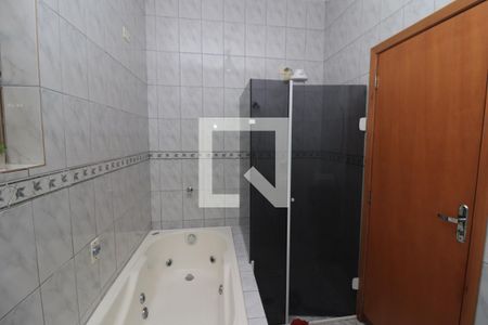 Casa para alugar com 150m², 3 quartos e 3 vagasBanheiro Social