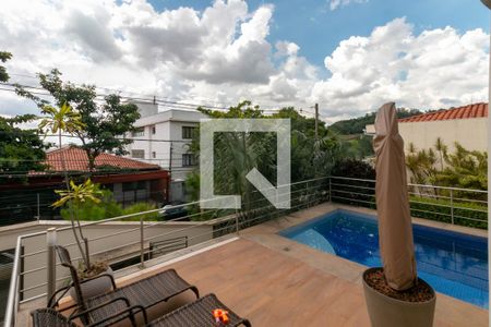 Casa à venda com 327m², 4 quartos e 4 vagasÁrea comum 