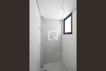 Casa à venda com 190m², 3 quartos e 2 vagasBanheiro da suíte 