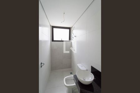 Casa à venda com 190m², 3 quartos e 2 vagasBanheiro social 