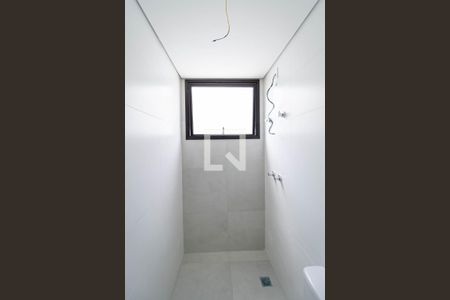 Casa à venda com 190m², 3 quartos e 2 vagasBanheiro social 