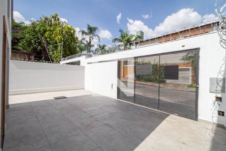 Casa à venda com 190m², 3 quartos e 2 vagasGaragem