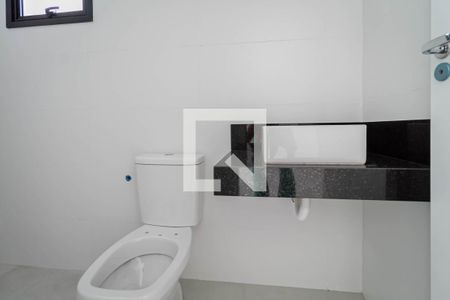 Casa à venda com 190m², 3 quartos e 2 vagasBanheiro da suíte 