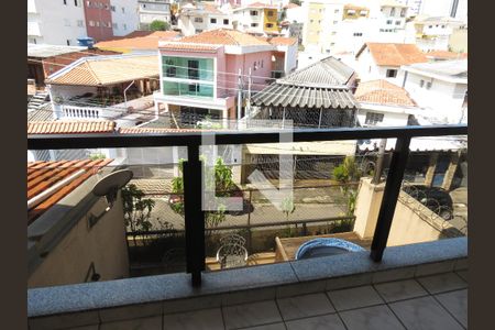 Casa à venda com 4 quartos, 234m² em Vila Sao Vicente, São Paulo