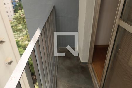 Apartamento à venda com 75m², 2 quartos e 1 vagaVaranda