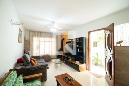 Sala  de casa para alugar com 4 quartos, 140m² em Vila Santos, São Paulo