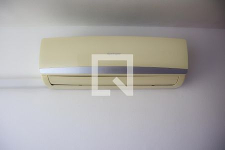 Detalhe Sala de apartamento à venda com 2 quartos, 56m² em Engenhoca, Niterói