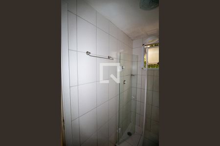 Banheiro de apartamento à venda com 1 quarto, 25m² em Vila Campanela, São Paulo