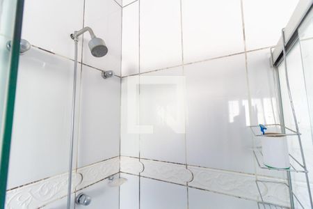 Casa à venda com 360m², 4 quartos e 5 vagasBanheiro da Suíte 2