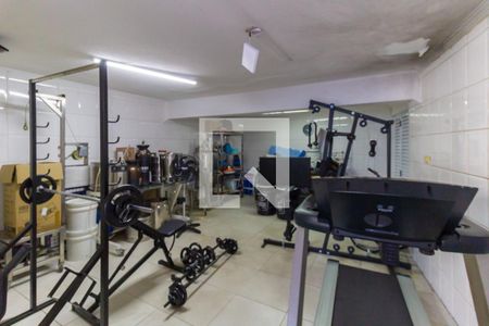 Casa à venda com 360m², 4 quartos e 5 vagasAcademia