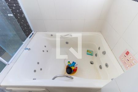 Casa à venda com 360m², 4 quartos e 5 vagasBanheiro da Suíte 3