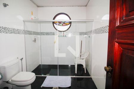 Casa para alugar com 480m², 5 quartos e 4 vagasBanheiro Social